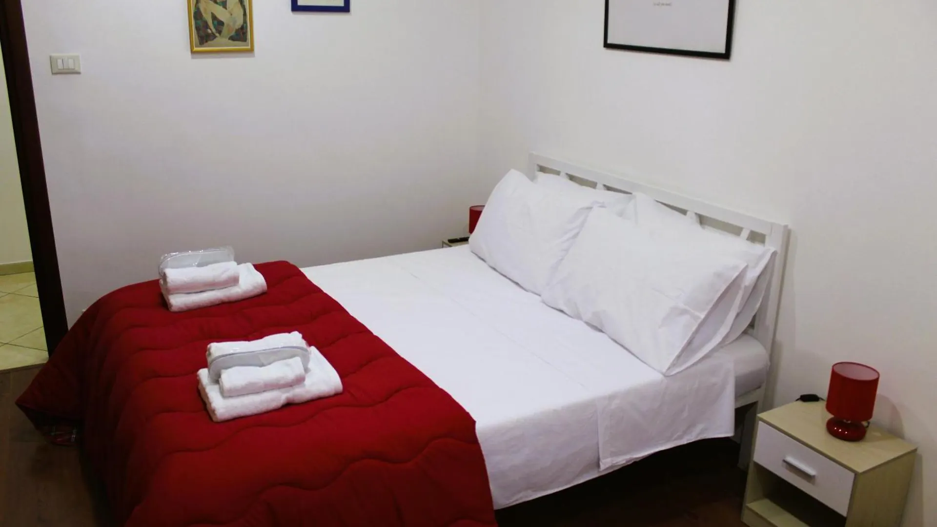 Parthenope Morghen Apartment - Napoli San Martino Funicolare Vomero