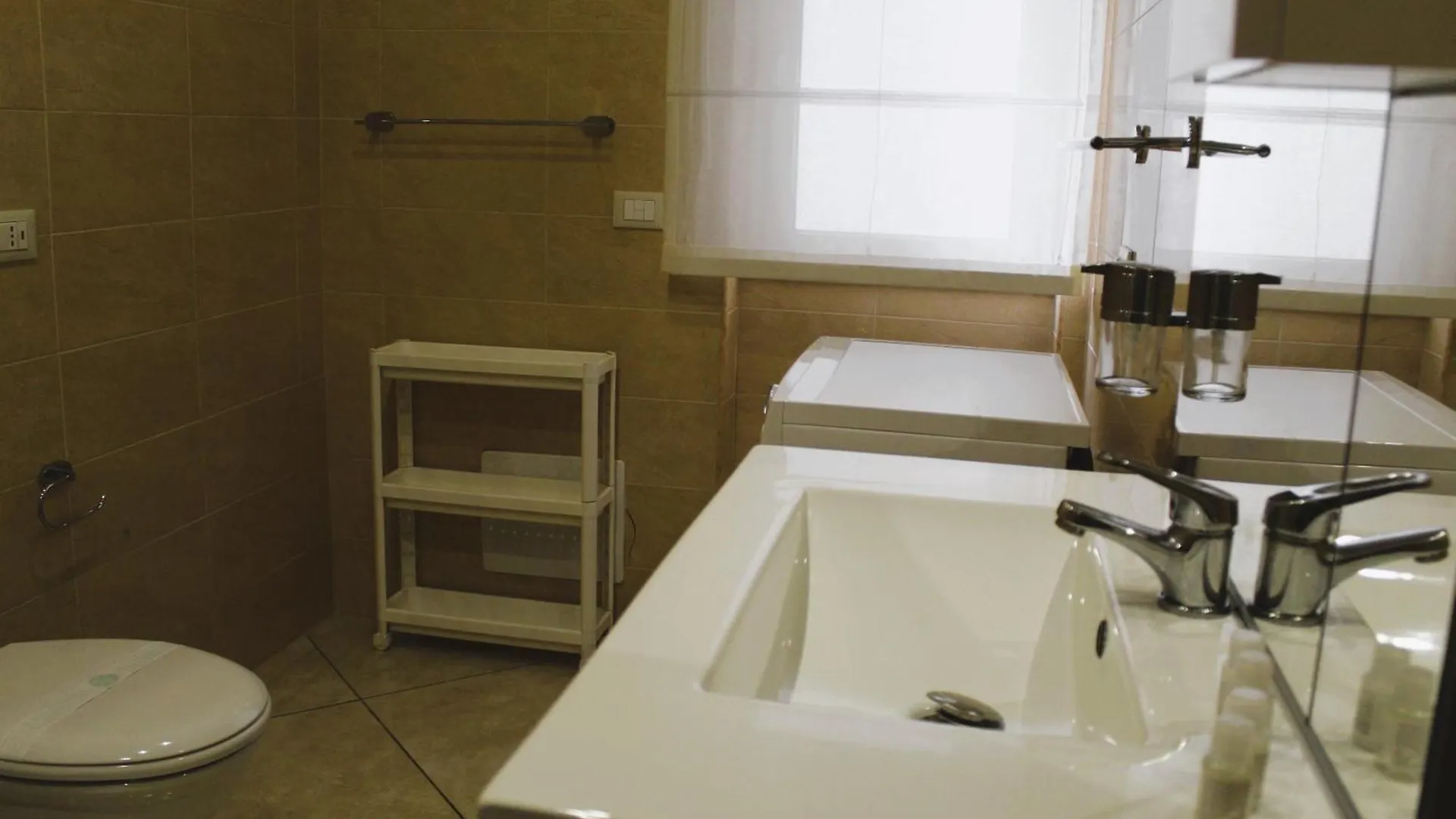 Parthenope Morghen Apartment - Napoli San Martino Funicolare Vomero
